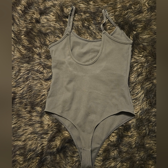 P'tula Bodysuit in cool brown - Picture 2 of 3